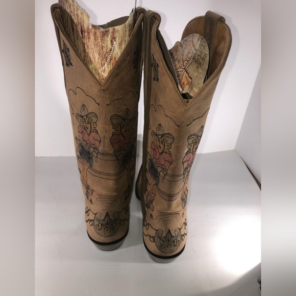 Old Gringo Pin Up Cowgirl. 10B - Picture 2 of 4